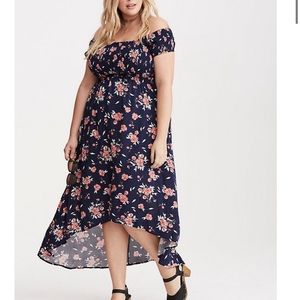 Torrid 1x blue floral high-low maxi dress